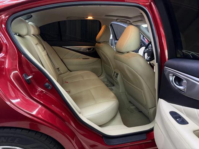 2014 INFINITI Q50 Premium