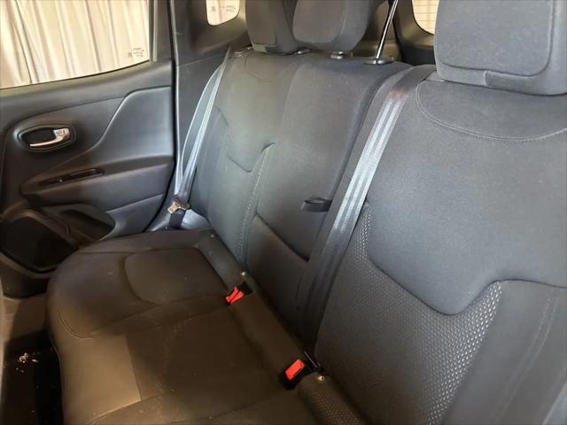 2020 Jeep Renegade Altitude FWD