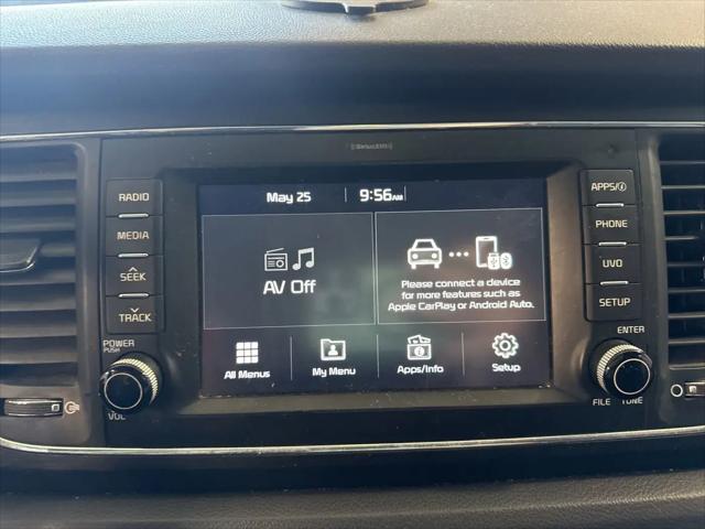 2017 Kia Sedona LX