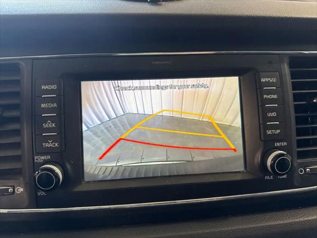 2017 Kia Sedona LX