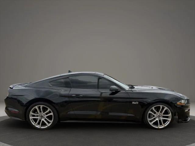 2022 Ford Mustang GT Premium Fastback