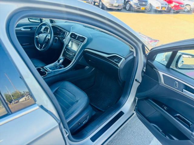 2015 Ford Fusion SE