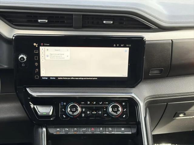 2023 GMC Sierra 1500 4WD Crew Cab Short Box Denali