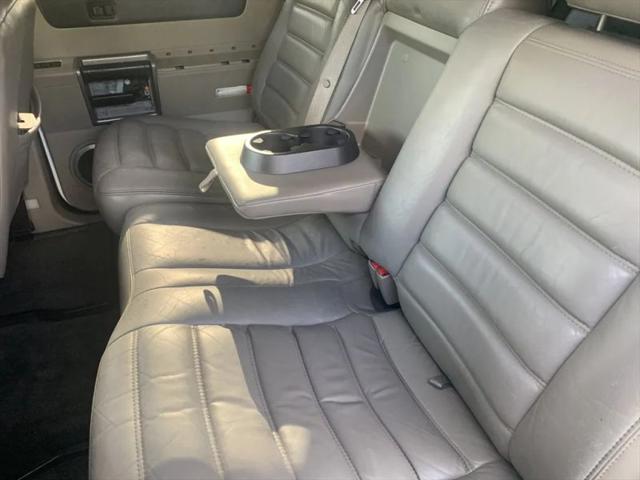 2004 HUMMER H2 Base