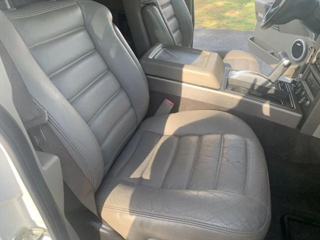 2004 HUMMER H2 Base