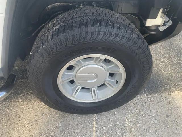 2004 HUMMER H2 Base