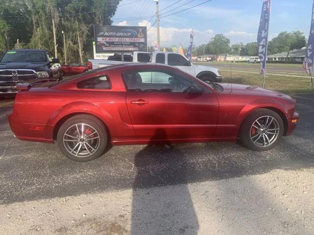 2007 Ford Mustang GT Deluxe