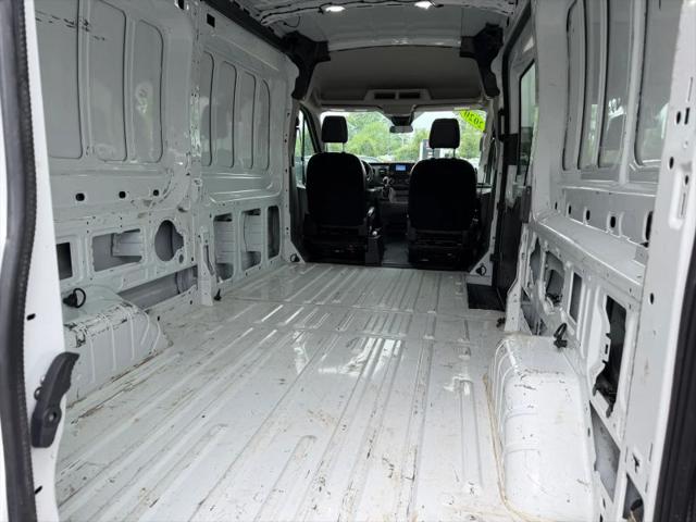 2020 Ford Transit Cargo Van Medium Roof w/LWB