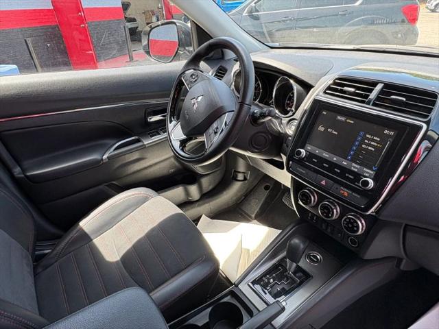 2024 Mitsubishi Outlander Sport S