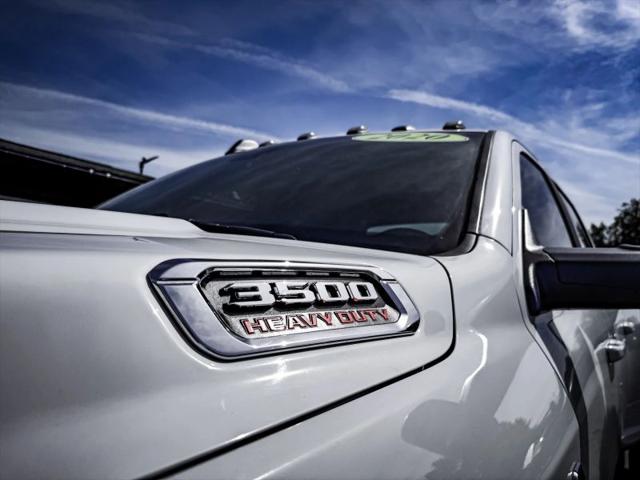 2020 Ram 3500 Big Horn Crew Cab 4x4 8' Box