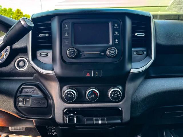 2020 Ram 3500 Big Horn Crew Cab 4x4 8' Box