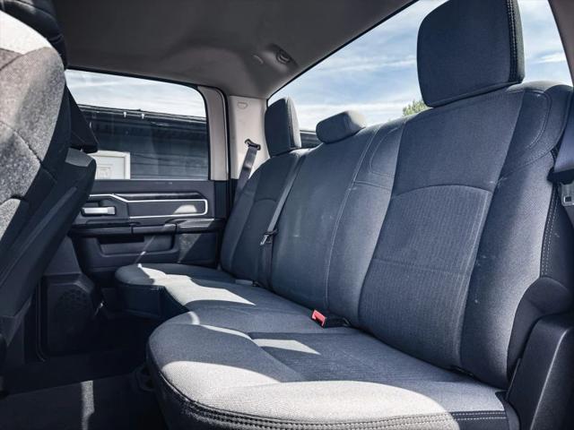 2020 Ram 3500 Big Horn Crew Cab 4x4 8' Box