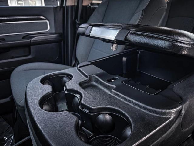 2020 Ram 3500 Big Horn Crew Cab 4x4 8' Box