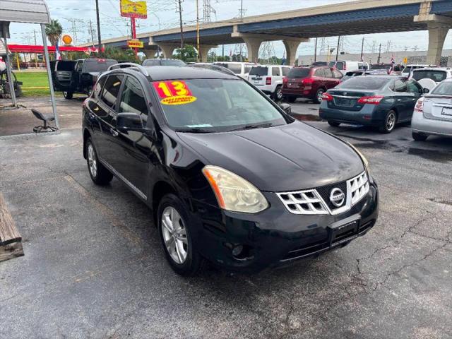 2013 Nissan Rogue SV for sale in Kemah, TX