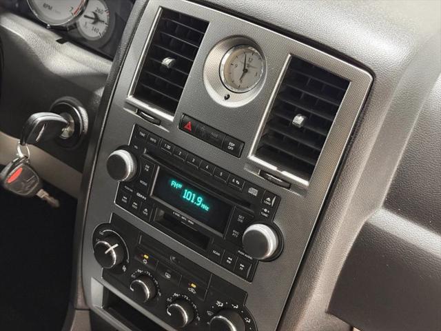 2006 Chrysler 300 SRT8