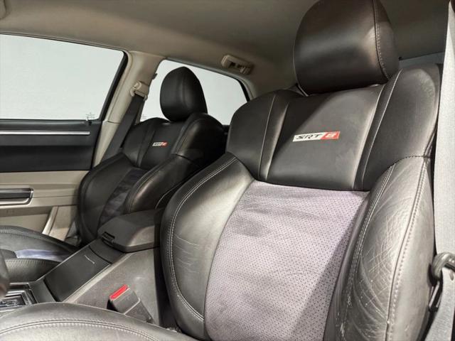 2006 Chrysler 300 SRT8