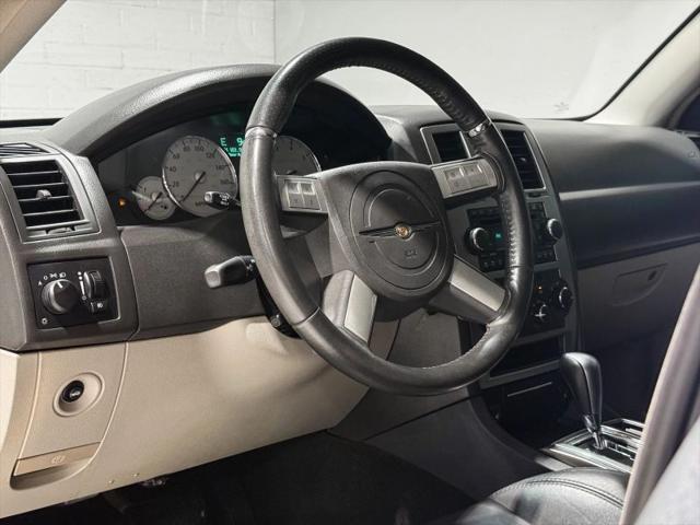 2006 Chrysler 300 SRT8