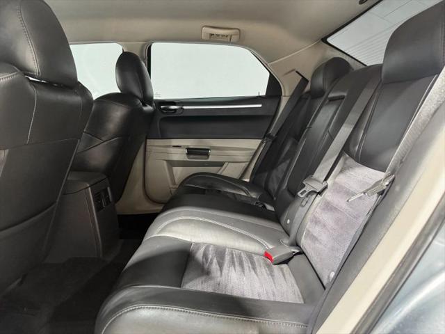 2006 Chrysler 300 SRT8