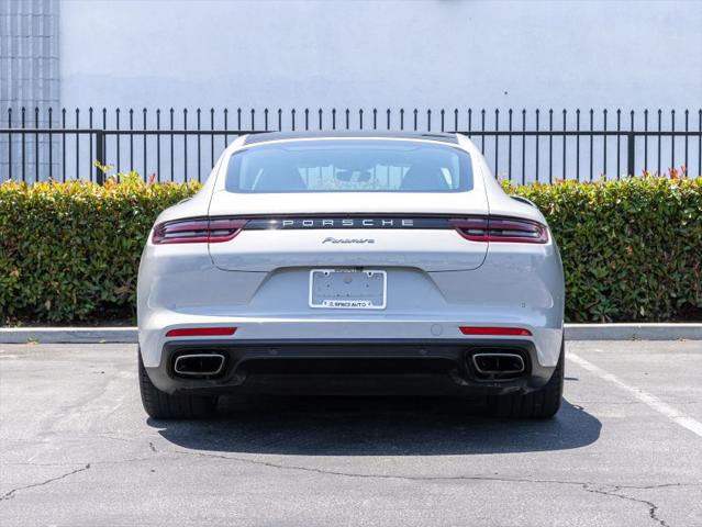 2018 Porsche Panamera 4