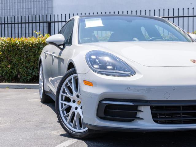2018 Porsche Panamera 4