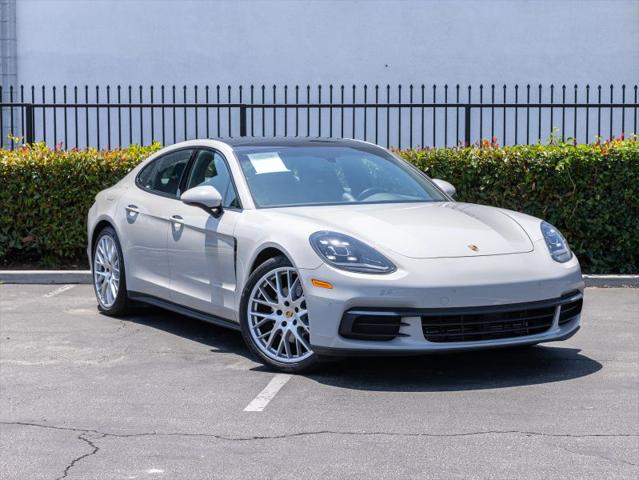2018 Porsche Panamera 4