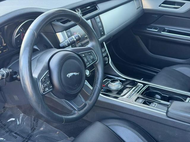 2016 Jaguar XF 35t Premium