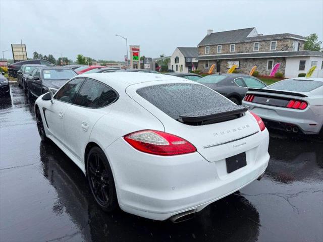2012 Porsche Panamera Base