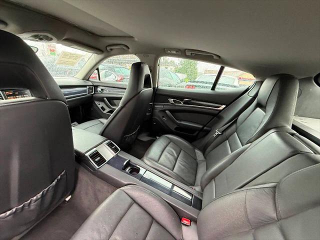 2012 Porsche Panamera Base