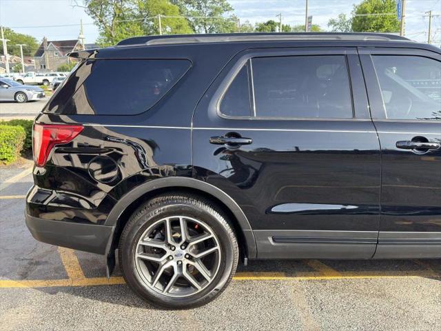 2017 Ford Explorer Sport