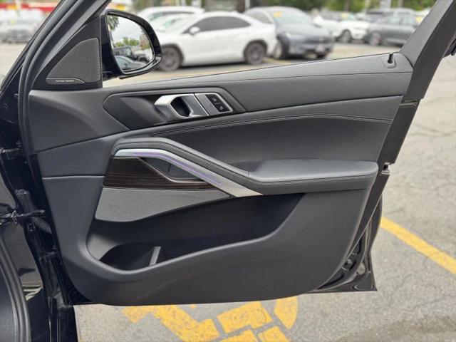 2025 BMW X6 xDrive40i