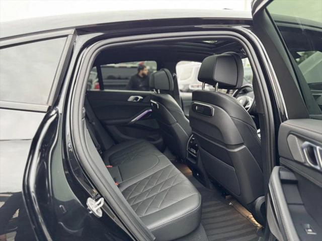 2025 BMW X6 xDrive40i