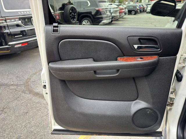 2011 Chevrolet Avalanche LTZ