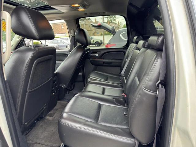 2011 Chevrolet Avalanche LTZ