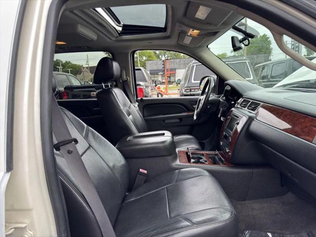 2011 Chevrolet Avalanche LTZ