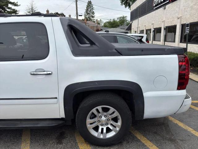 2011 Chevrolet Avalanche LTZ