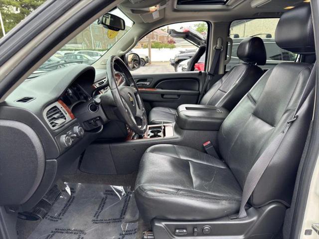 2011 Chevrolet Avalanche LTZ