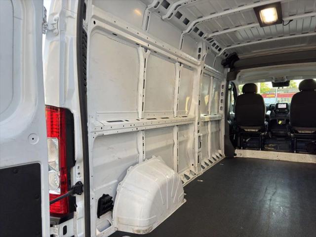 2025 Ram ProMaster 2500 Cargo Van Tradesman High Roof 159" WB w/Pass Seat