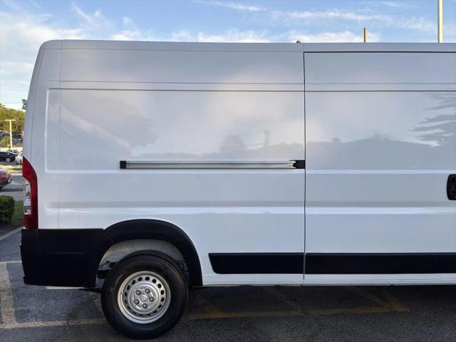 2025 Ram ProMaster 2500 Cargo Van Tradesman High Roof 159" WB w/Pass Seat