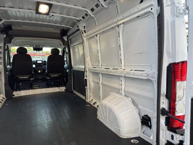 2025 Ram ProMaster 2500 Cargo Van Tradesman High Roof 159" WB w/Pass Seat