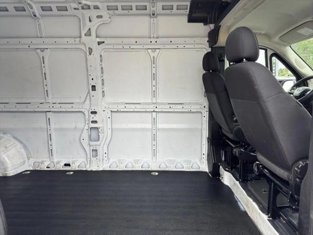 2025 Ram ProMaster 2500 Cargo Van Tradesman High Roof 159" WB w/Pass Seat
