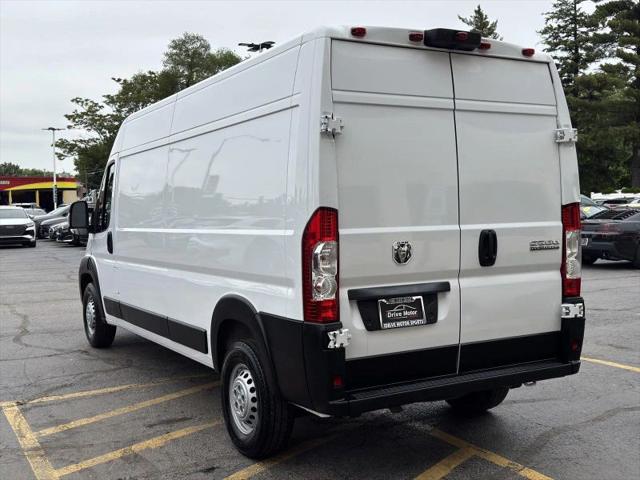2025 Ram ProMaster 2500 Cargo Van Tradesman High Roof 159" WB w/Pass Seat