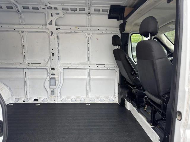 2025 Ram ProMaster 2500 Cargo Van Tradesman High Roof 159" WB w/Pass Seat