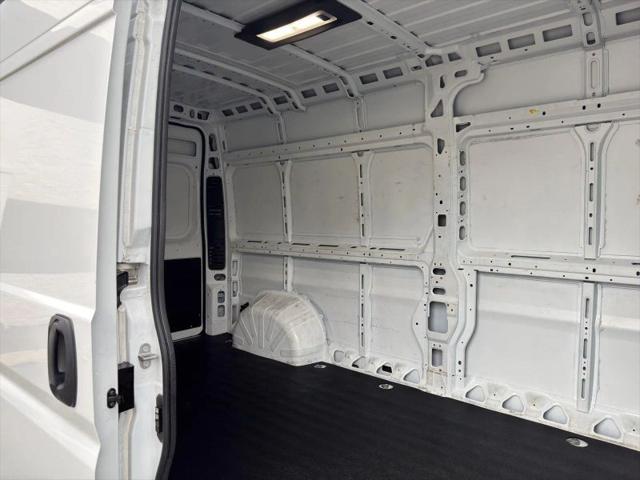 2025 Ram ProMaster 2500 Cargo Van Tradesman High Roof 159" WB w/Pass Seat