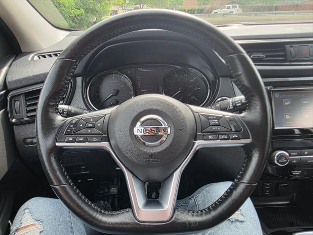 2017 Nissan Rogue Sport SL