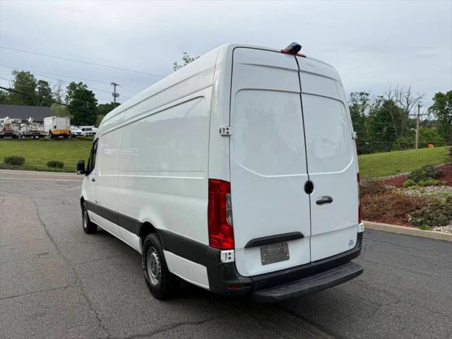 2020 Freightliner Sprinter Base