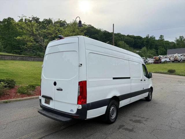 2020 Freightliner Sprinter Base