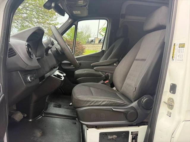 2020 Freightliner Sprinter Base