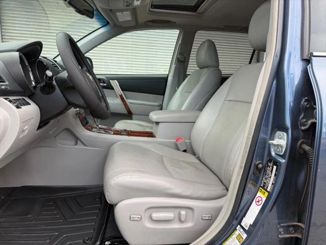 2013 Toyota Highlander Limited V6