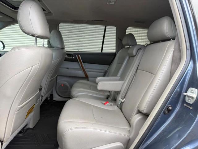 2013 Toyota Highlander Limited V6