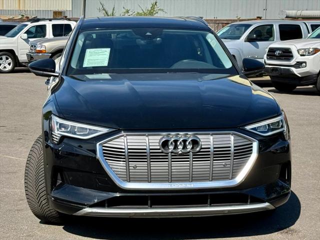 2019 Audi e-tron Premium Plus